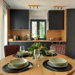 Apartment Victoria - 2 bed apartment with balcony and parking