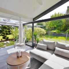 Ferienhaus 'Kahle Pön' mit MeineCardPlus, Wintergarten und eingezäuntem Garten