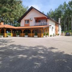 Villa Hukic