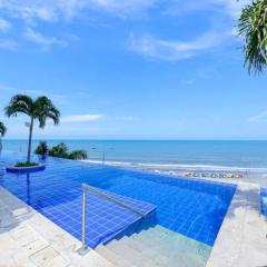 Apartamento lujoso frente al mar