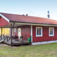 3 Bedroom Amazing Home In Holmsjö