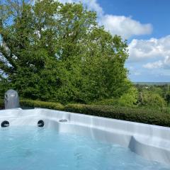 Carrick Beg Self Catering Holiday Accommodation with Hot Tub