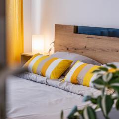 Cozy Central Apartment Varna & Parking - subject to availability