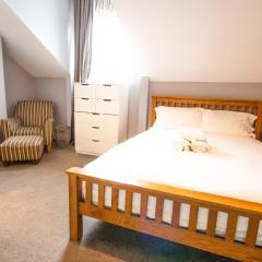 Suite 5 - Homely Ensuite Room near City Centre