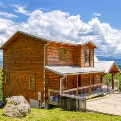 Freedoms View, Game Room & Amazing Views, FREE tickets each paid day, Hot Tub!!!