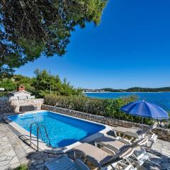 Four-Bedroom Holiday Home In Rogoznica