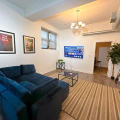 McCormick Pl 420 friendly 1br/1ba with optional parking/sleeps 4