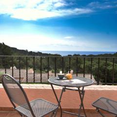 Appartement avec piscine cozy spacieux, climatise, vue mer! Plages et centre 15 mns!