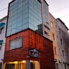 Hotel Glass Inn, Dhakoli