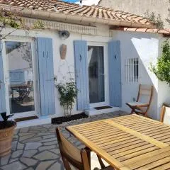 Jolie petite maison proche mer