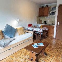 Apartment Les G'rets-4 by Interhome