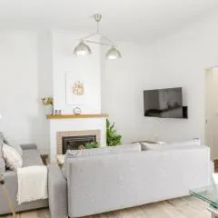Precioso apartamento con Chimenea patio solarium