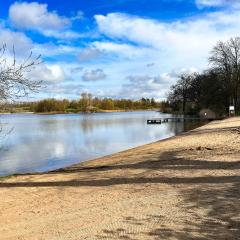 Tiny House direkt am See in Sternberg!