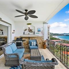 Stylish Flamingo Condo with Ocean Views, Renovated Kitchen & Walkable Beach Access