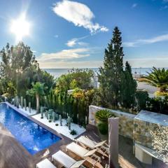 Coastal Elegance Majestic Villa in Palma