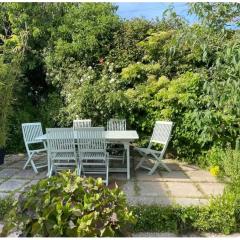 Heavitree Cottage, Heavitree Garden