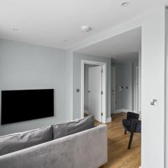 Bond Street Apartment, Chelmsford City Stay with Sky TV