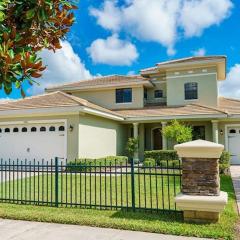 Luxurious 5BR Villa Your Disney Getaway