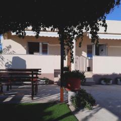 Apartments by the sea Sukosan, Zadar - 23119