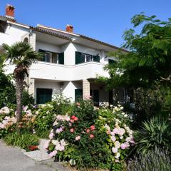 Apartments with parking space Banjol, Rab - 23240