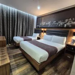 London Court Hotel