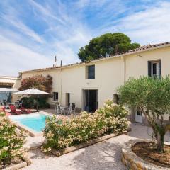 Villa climatisée avec piscine privée à la campagne proche de la mer sud de la France