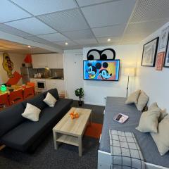 Eclectic apartment in Paris near Montmartre