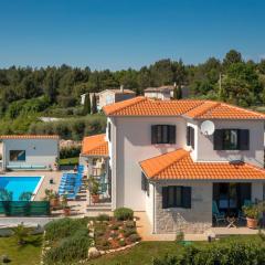 Beautiful Villa B&U with pool in Vrsar