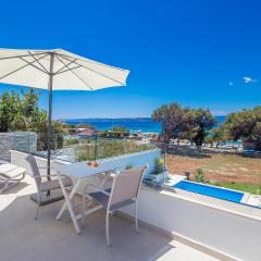 Beach Front Home In Punat With Kitchen
