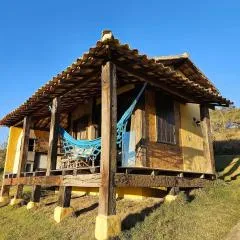 Chalés Vila Real - Tranquilidade na Serra de Carrancas - Piscina com uma vista espetacular do Pôr do Sol