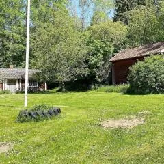 4 person holiday home in ANNEBY-By Traum