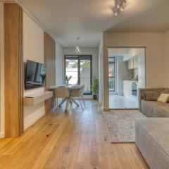 Central Modern Gem