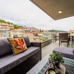 Semiramis Modern - Sleeps 8