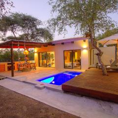 The Suite. Luxury Safari Villa