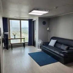 강릉여행 바다 근처에 있는 황제하우스