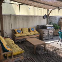 Grande terrasse proche Cours Julien