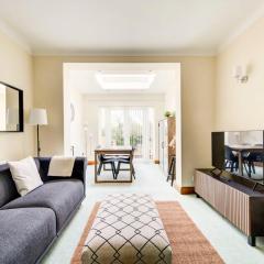 GuestReady - Big 4BR by Horsenden Hill Park