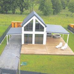 Ferienhaus Sophia 70qm bis 5 Gäste mit Fass-Sauna, Whirlpool April bis Oktober, 75qm Terrasse und eingezäunten Garten