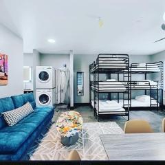 Family suite with kitchen near ski hill