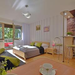 Sunset Apartments - Zdrojowa 24 - plaża 350m, cicha okolica, kilka kroków od centrum promenady