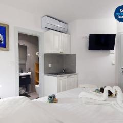 Dubrovnik Throne Suite I