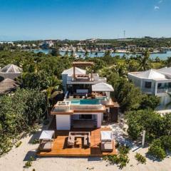 villa Cake with 2 bedrooms on te beach Turks and Caicos