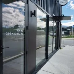 Alpine Junction Townhouse Apartments, Lodge & Hotel