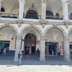 Maison plaza