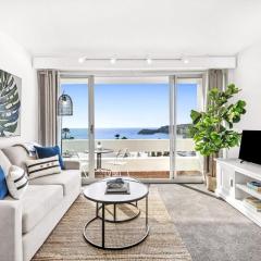 Stunning Ocean Views With Manly At Your Doorstep