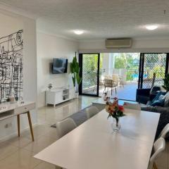 South Brisbane 2-Bed with Views & Parking