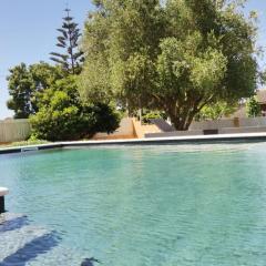 Doce Abrigo - country house with swimming pool