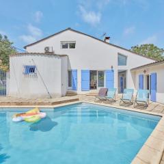 Mas Blanc Monfaucon - Grande maison avec piscine