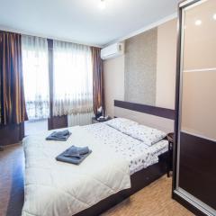 Premium Lazur - Sea garden Burgas - TOP Location 5 min to the Beach