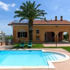 Awesome Home In Castel Colonna Di Mont